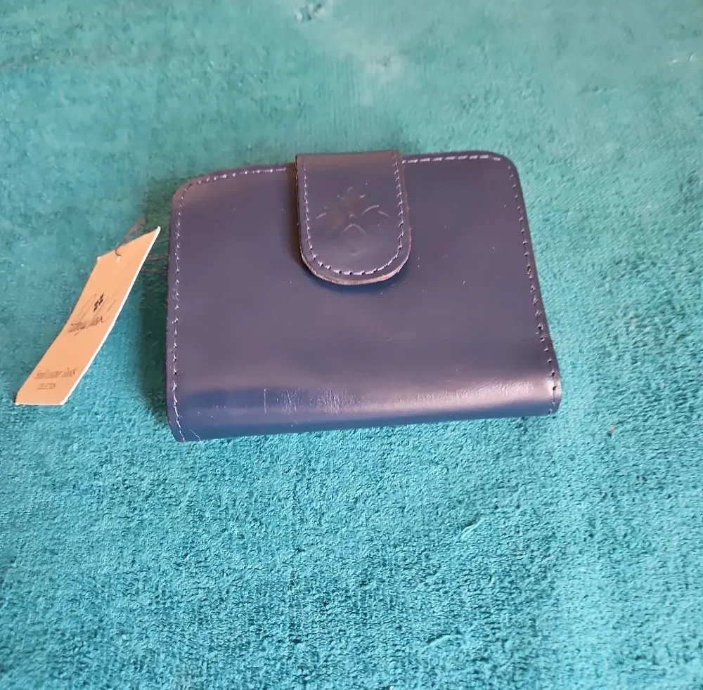Patricia Nash Iberia Bifold Wallet